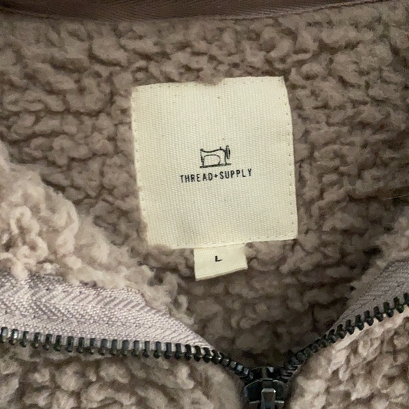 Sherpa Pullover. Quarter Zip. large - Picture 3 of 4